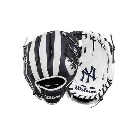 Wilson A200 New York Yankees 10" Tee Ball Glove - Right Hand Throw 5 Wilson A200 New York Yankees 10" Tee Ball Glove - Right Hand Throw - Image 3